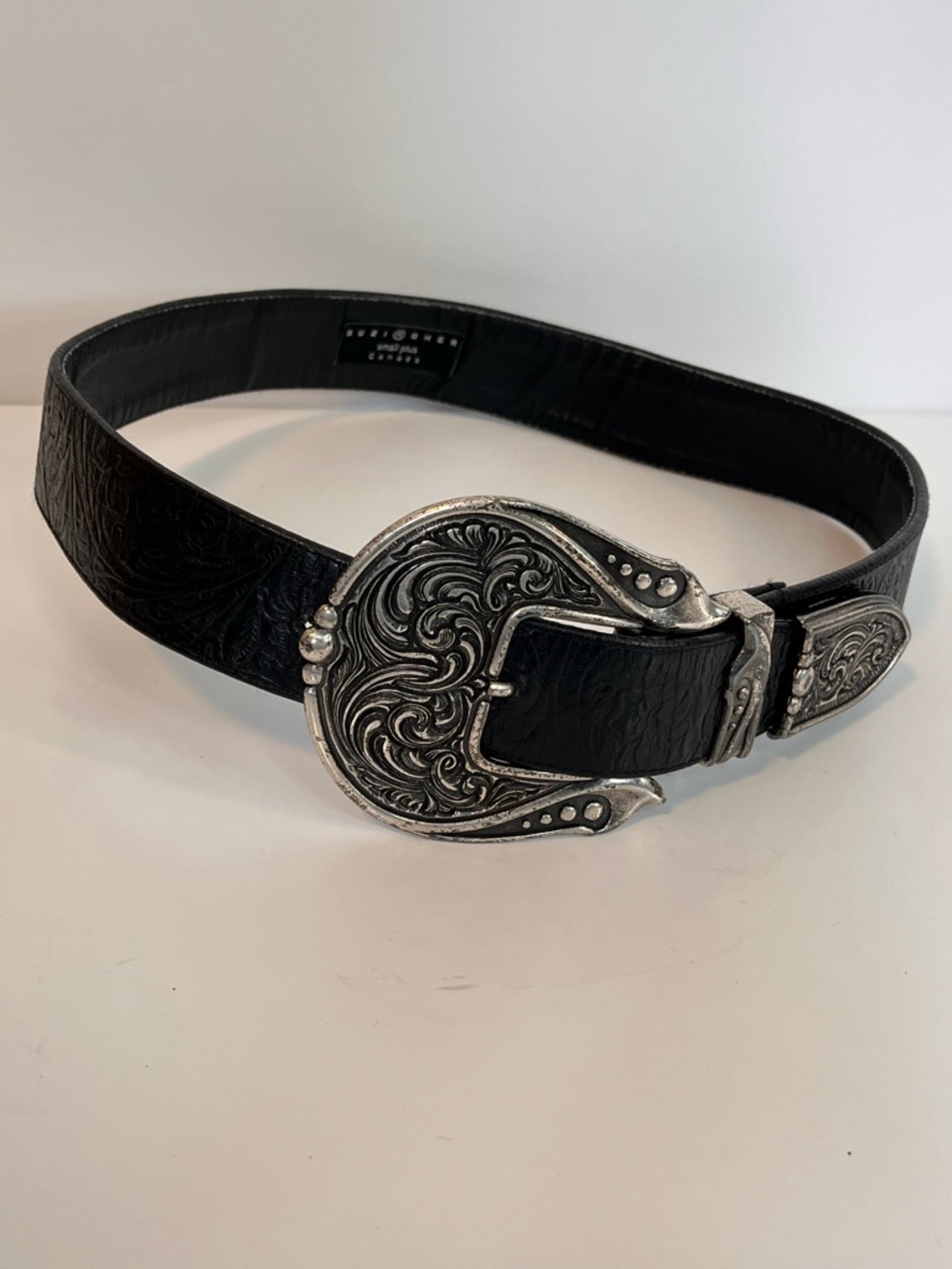 Suzi Roher Black Embossed Leather Western Belt Ornate Silver Buckle Small Plus